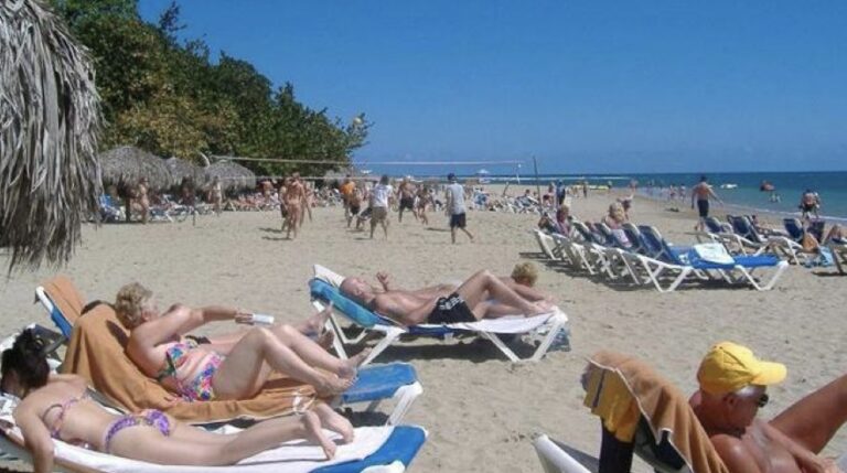 Conozcan las cifras de turistas que visitaron República Dominicana en esta Semana Santa