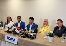 Sector turístico asegura que ha agotado el diálogo antes de hacer pública su posición