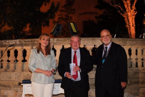 WTTC reconoce a ex secretarios generales de ONU Turismo en su cumbre mundial